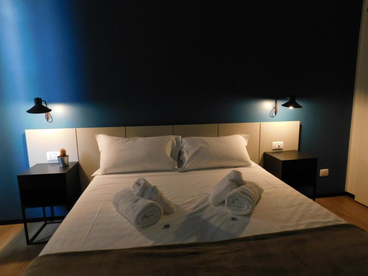 Piumaviola Beds & Apartments 帕爾馬 外观 照片