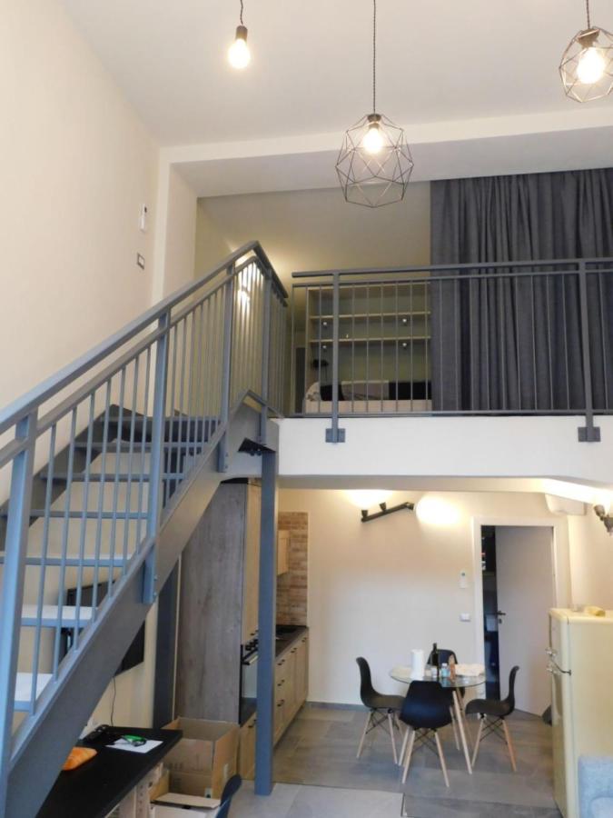 Piumaviola Beds & Apartments 帕爾馬 外观 照片