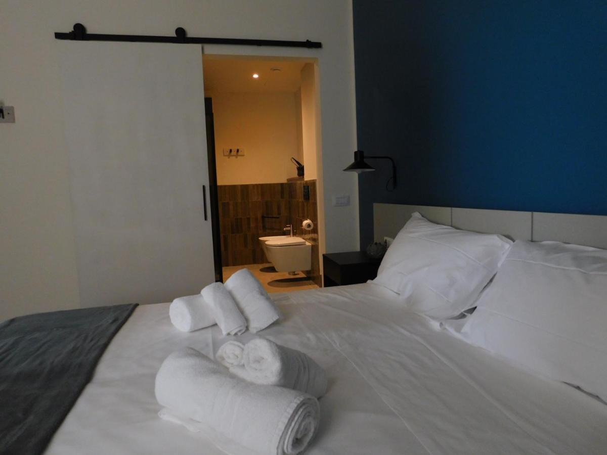 Piumaviola Beds & Apartments 帕爾馬 外观 照片
