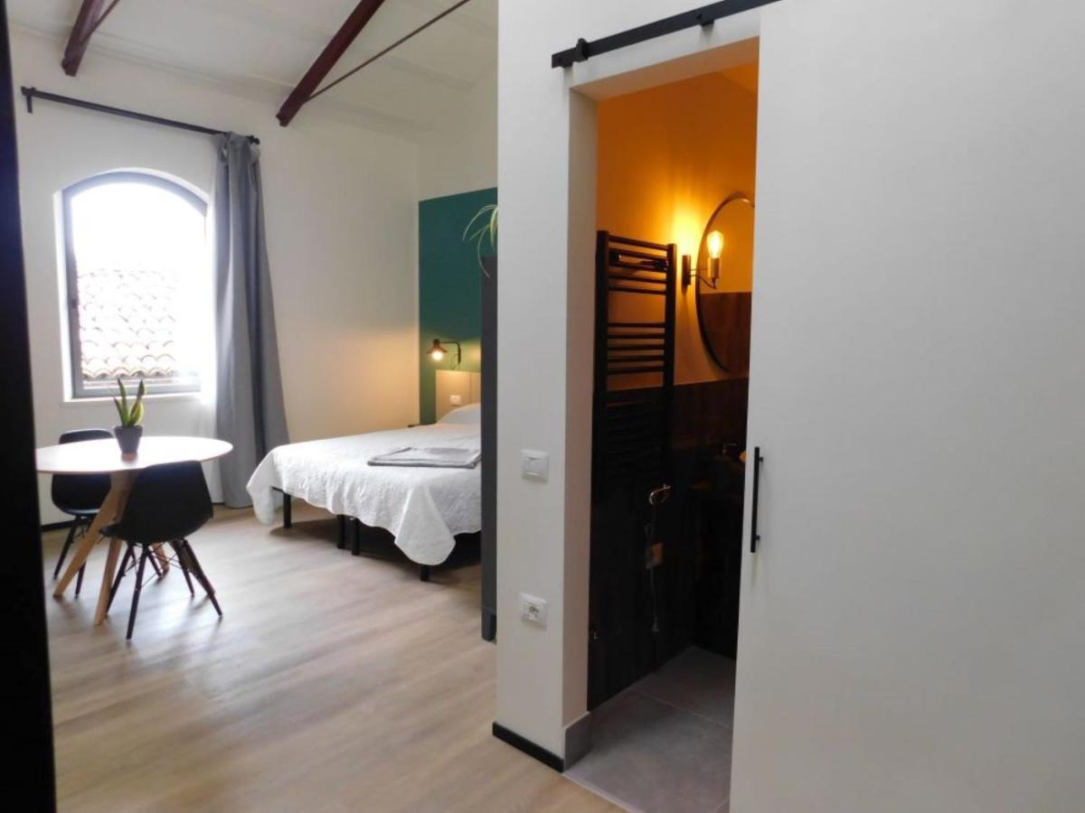 Piumaviola Beds & Apartments 帕爾馬 外观 照片