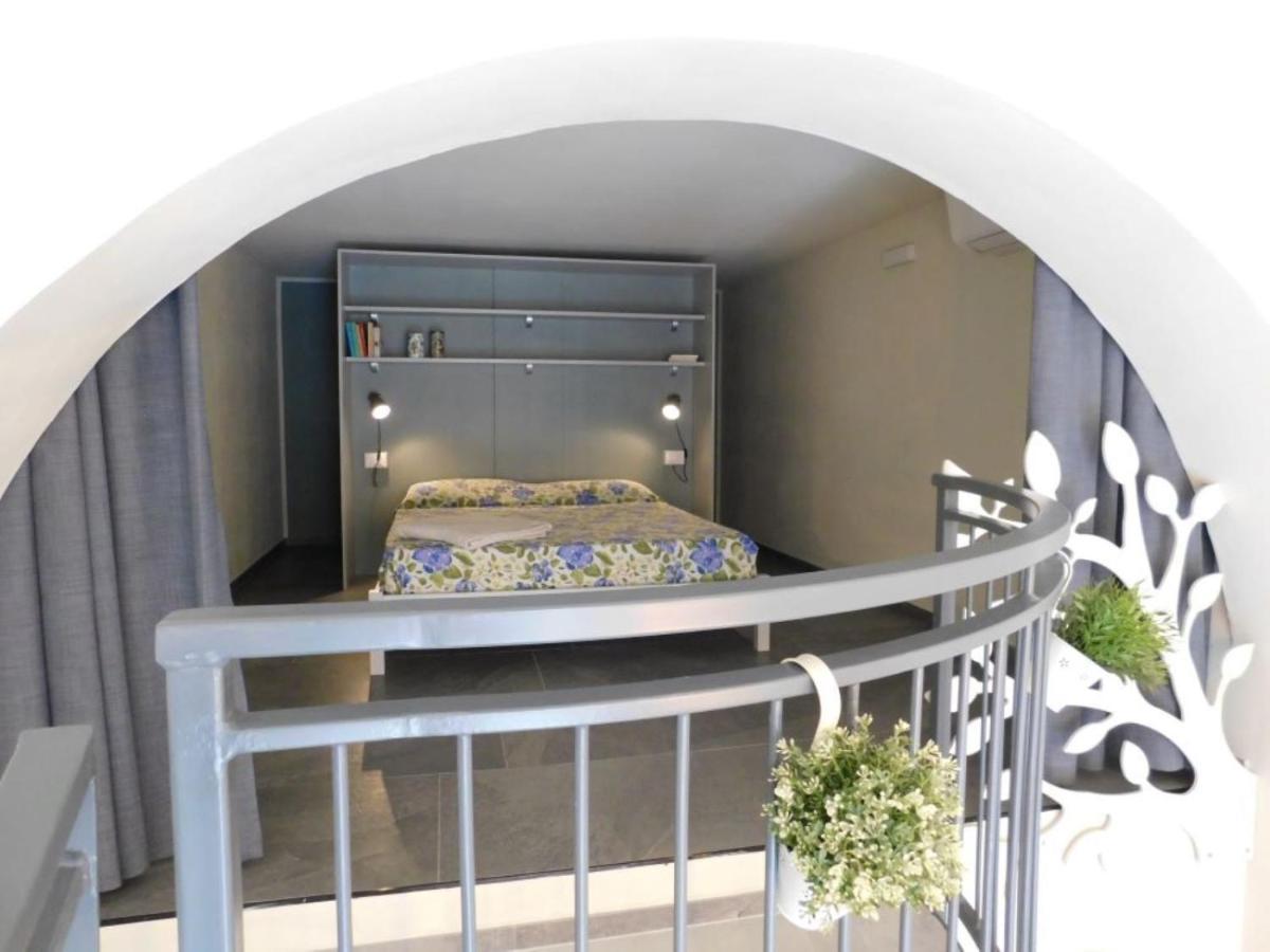Piumaviola Beds & Apartments 帕爾馬 外观 照片