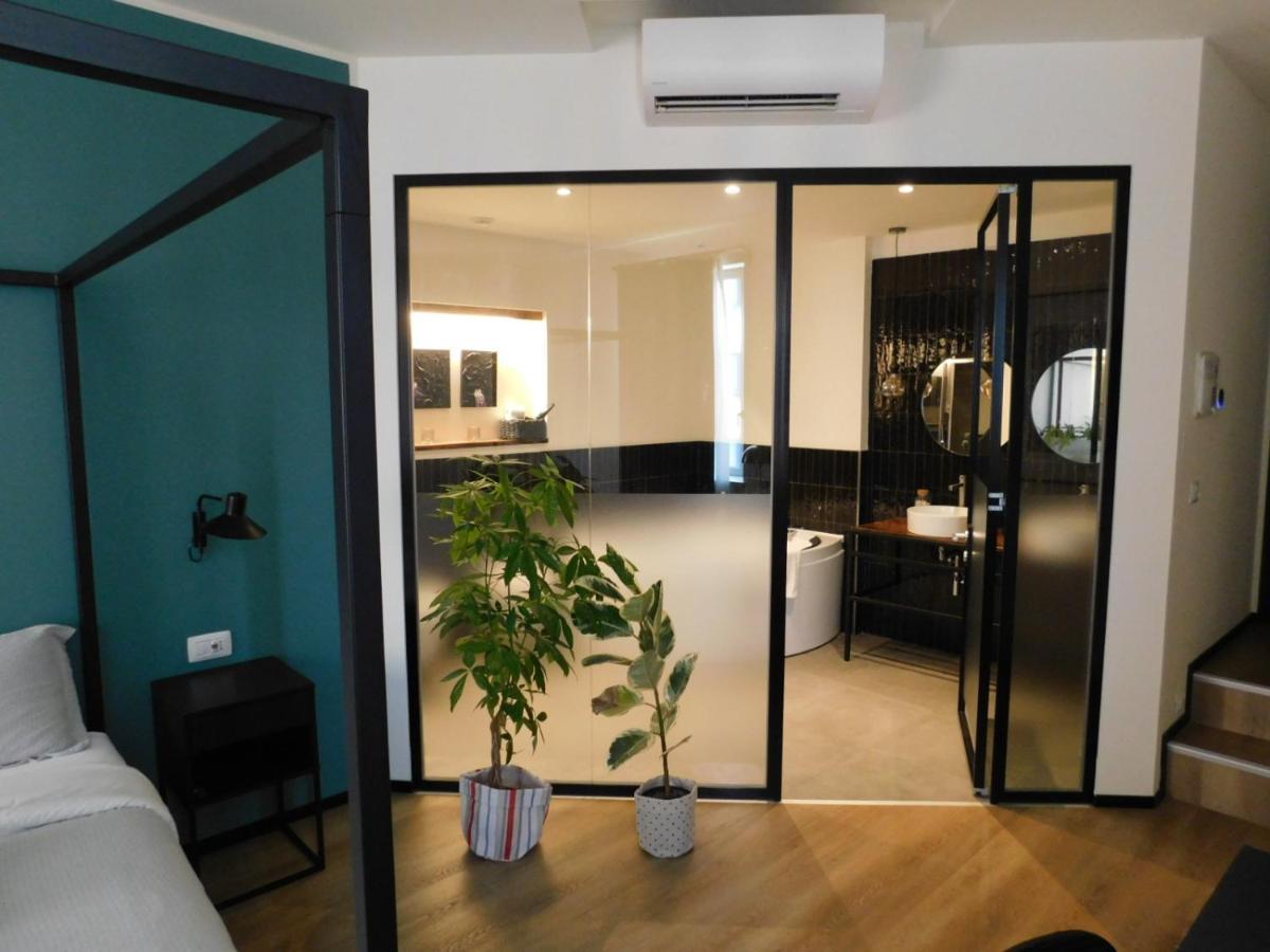 Piumaviola Beds & Apartments 帕爾馬 外观 照片